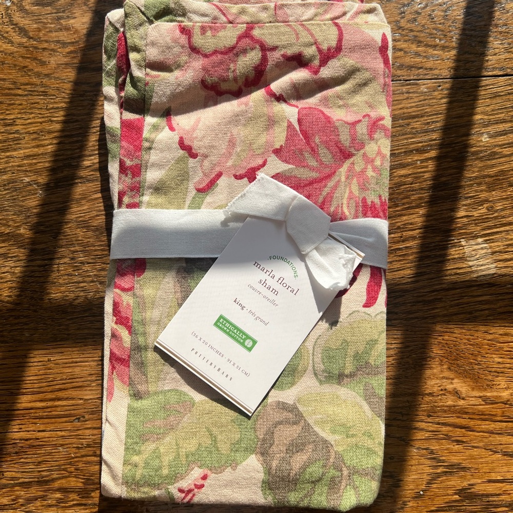 Brand New Pottery Barn Marla Floral King Pillow Shams (Set of 2)